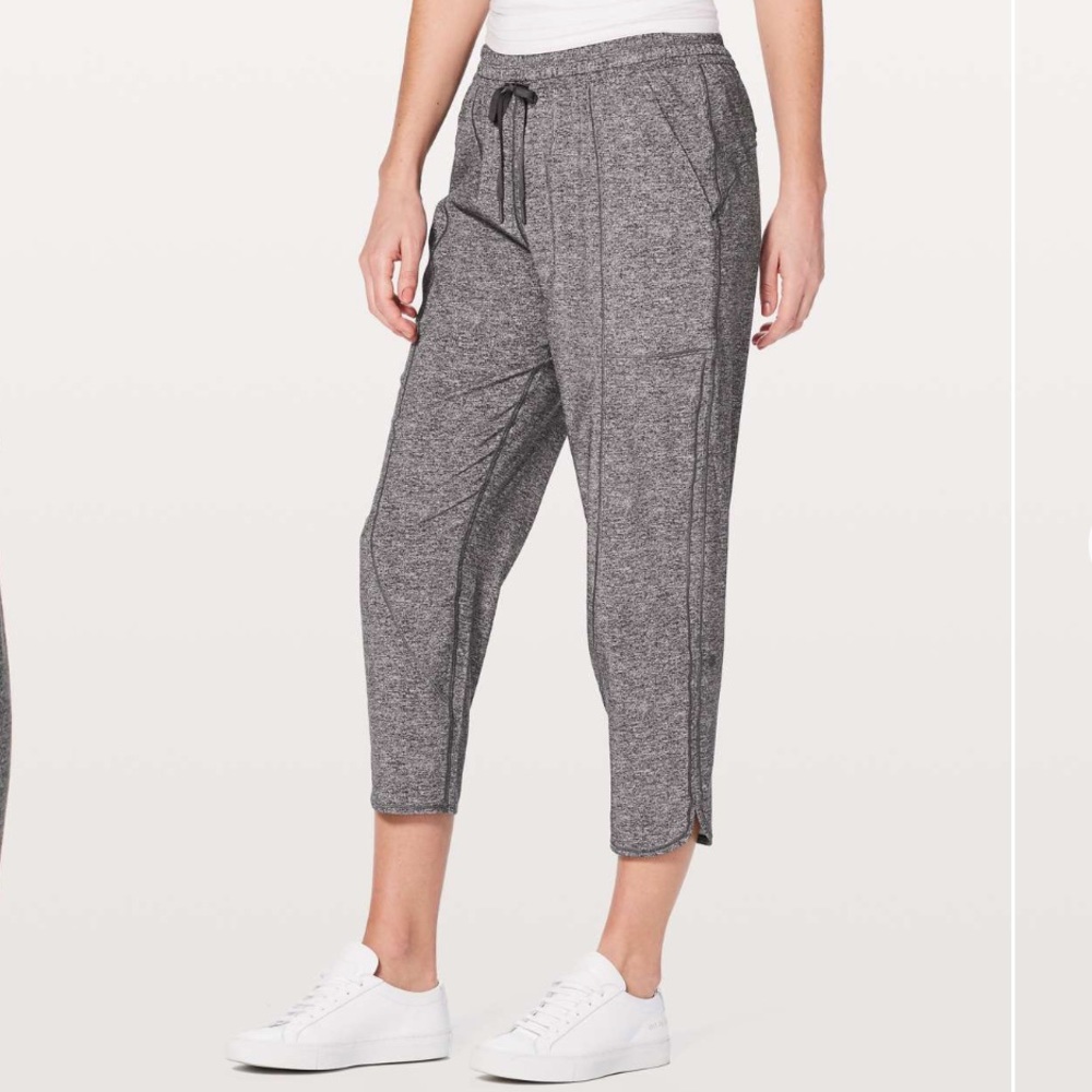Lululemon Final Play Crop 6